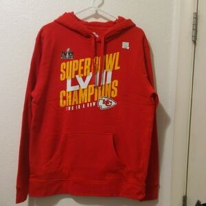 Fanatics Red Super Bowl LVII Champions KC Sweater L